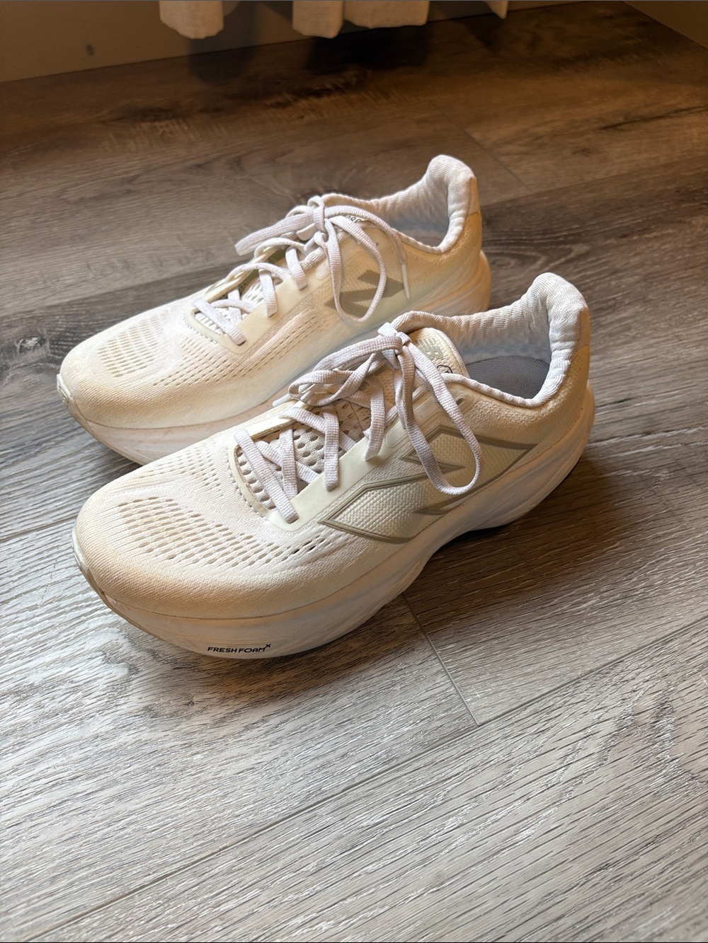 New Balance Fresh Foam 1080 Size 7.5 Sneaker
